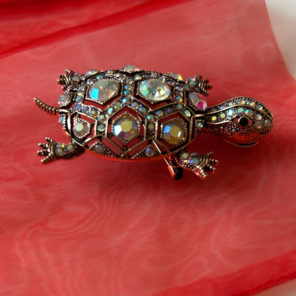 Colorful‎ Turtle Brooch with Gem Accents - Picture 2 of 2